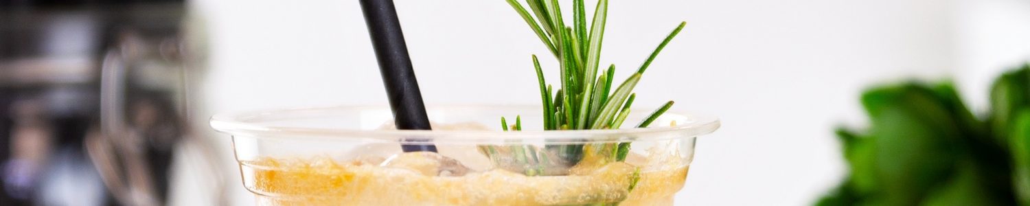 Vegware_concept_coldcups_PS06H-BLK_R360Y_grapefruit_cocktail_marble_portrait