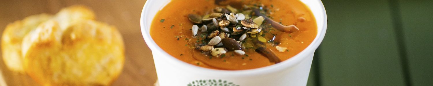 Vegware_concept_greentree_SC-G12_spoons_soup_herbs_portrait